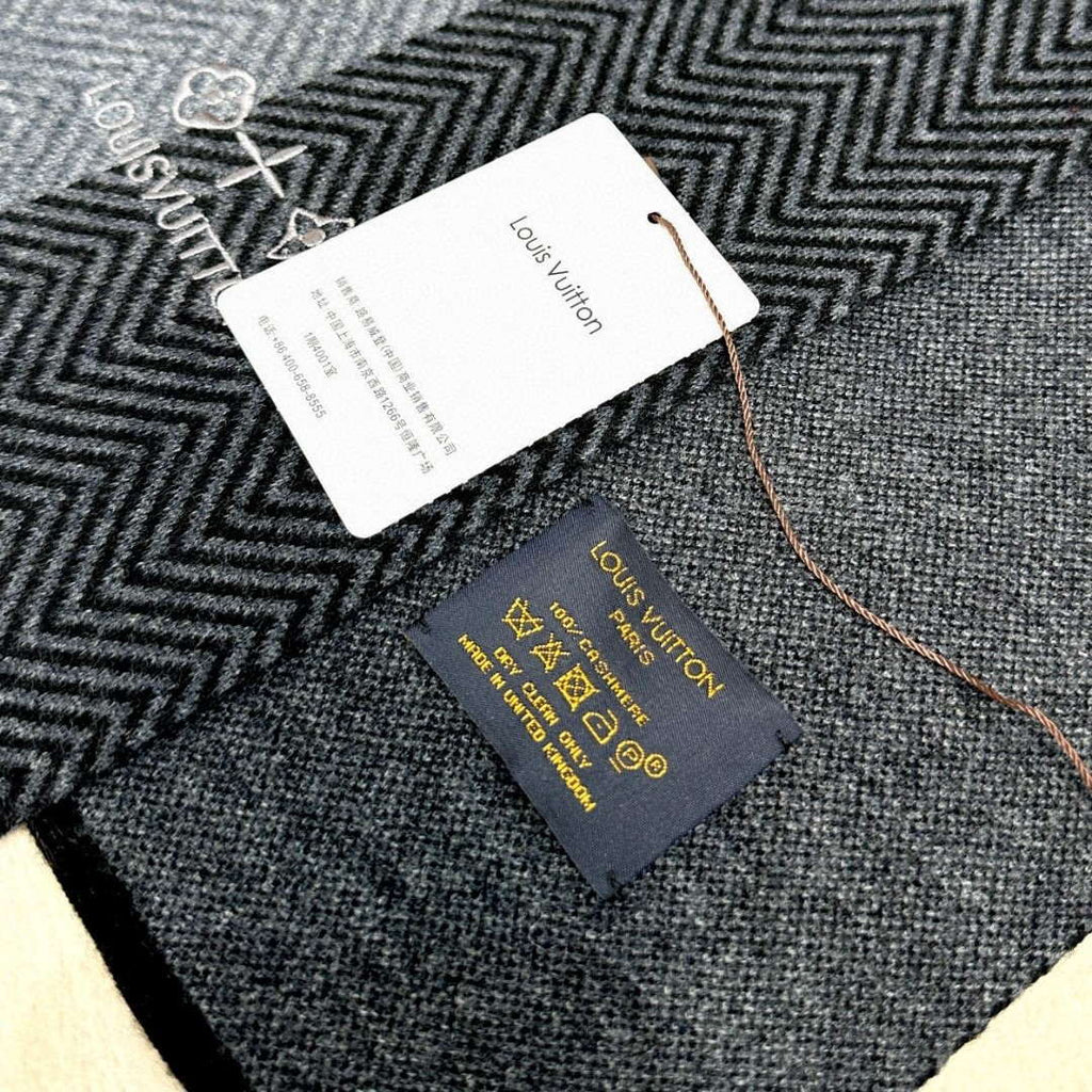 Louis Vuitton Classic Plaid Jacquard Cashmere Scarf L60379