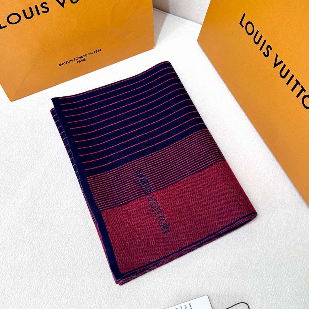Louis Vuitton Classic Plaid Jacquard Cashmere Scarf L60380