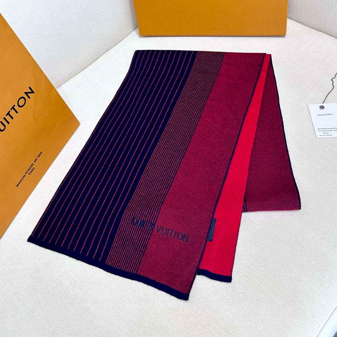 Louis Vuitton Classic Plaid Jacquard Cashmere Scarf L60380