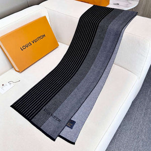 Louis Vuitton Classic Plaid Jacquard Cashmere Scarf L60381 - Default Title - View 4