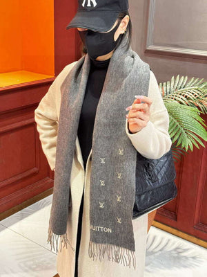 Louis Vuitton Double-sided Cashmere Scarf L60372 - Default Title - View 1