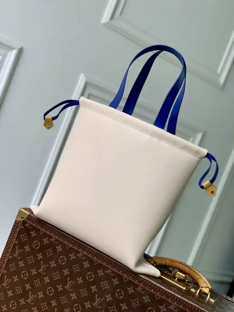 Louis Vuitton Dust Tote Bag LV M15235 Ecru White