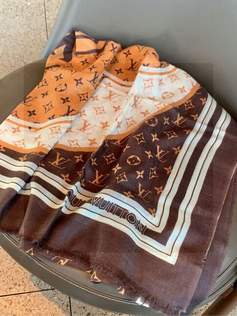 Louis Vuitton Fashion Cashmere scarf L39027