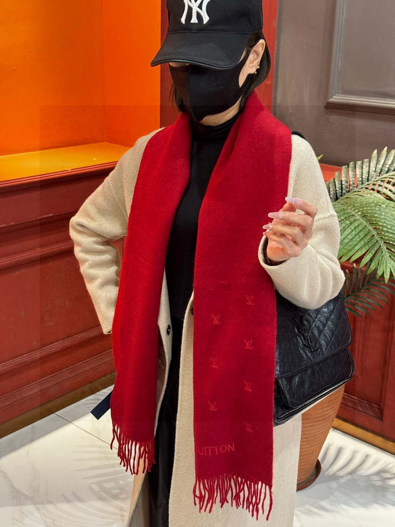 Louis Vuitton Fashion Double-faced Cashmere Scarf L39041