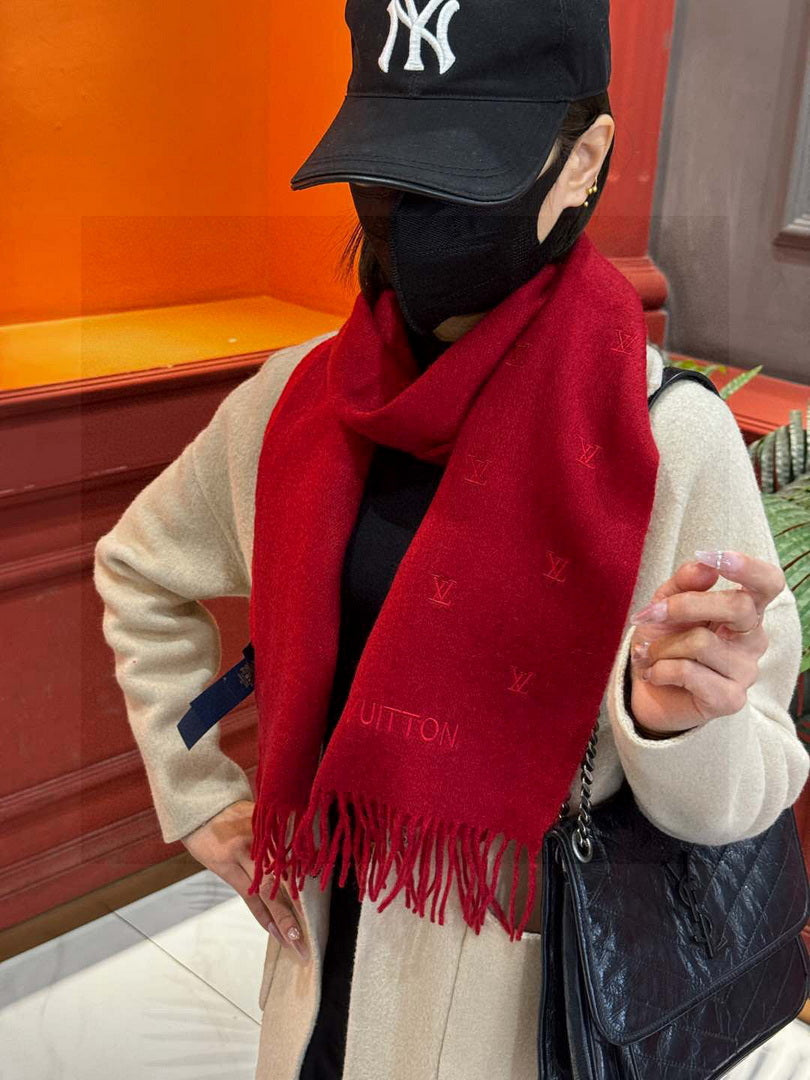 Louis Vuitton Fashion Double-faced Cashmere Scarf L39041