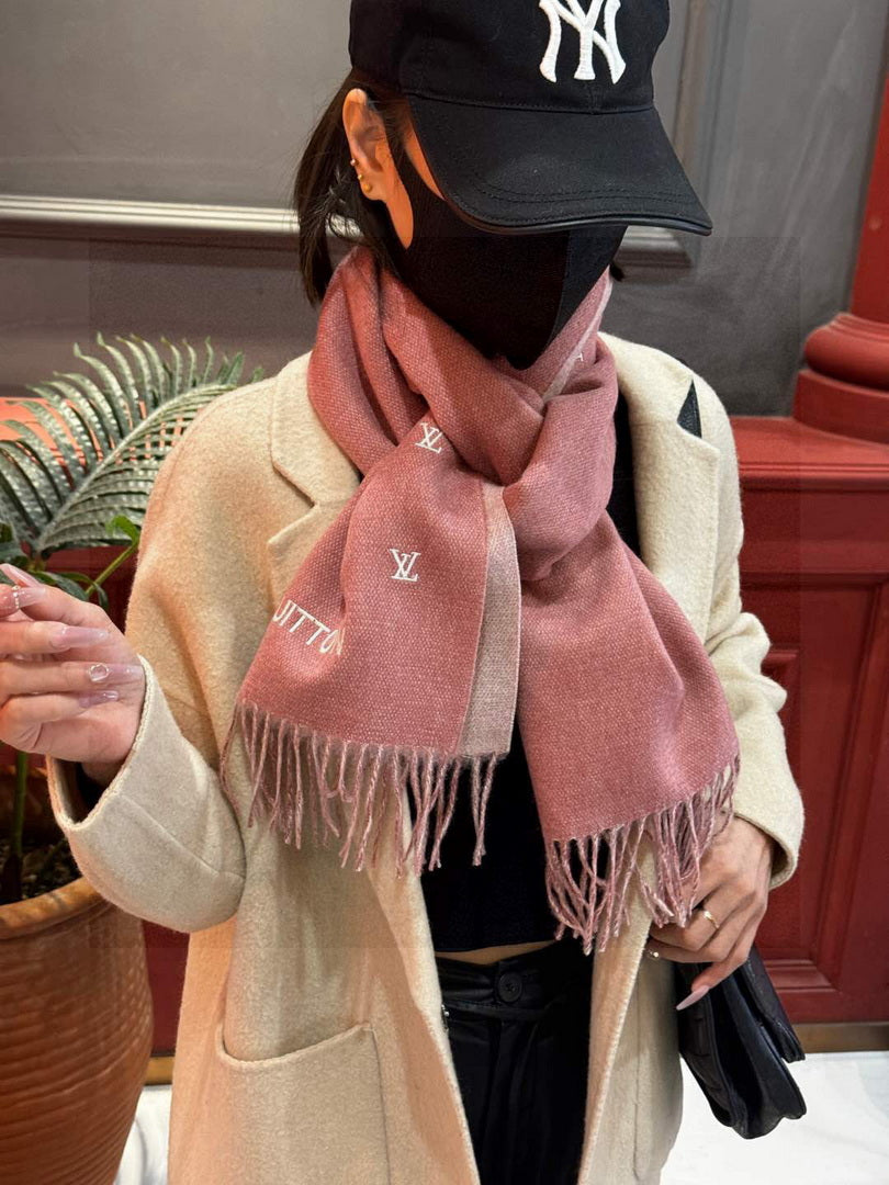 Louis Vuitton Fashion Double-faced Cashmere Scarf L39043