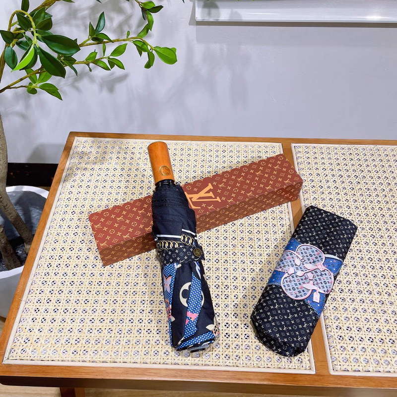 Louis Vuitton Fashion Folding Sun Umbrella L557307