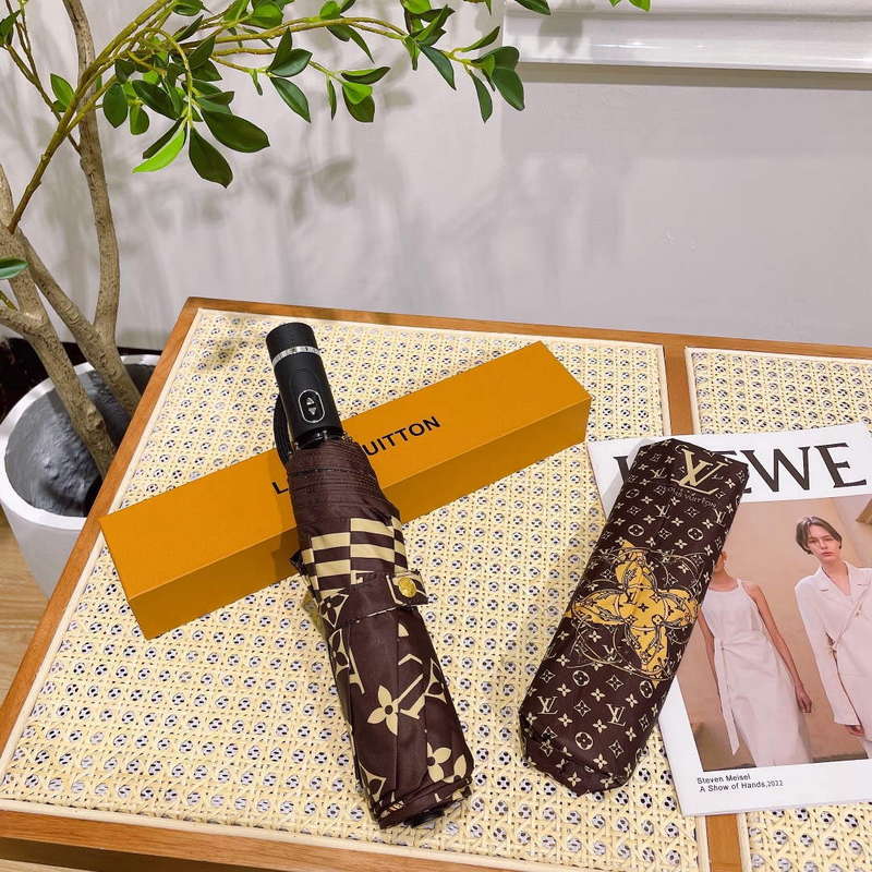 Louis Vuitton Fashion Folding Sun Umbrella L557308