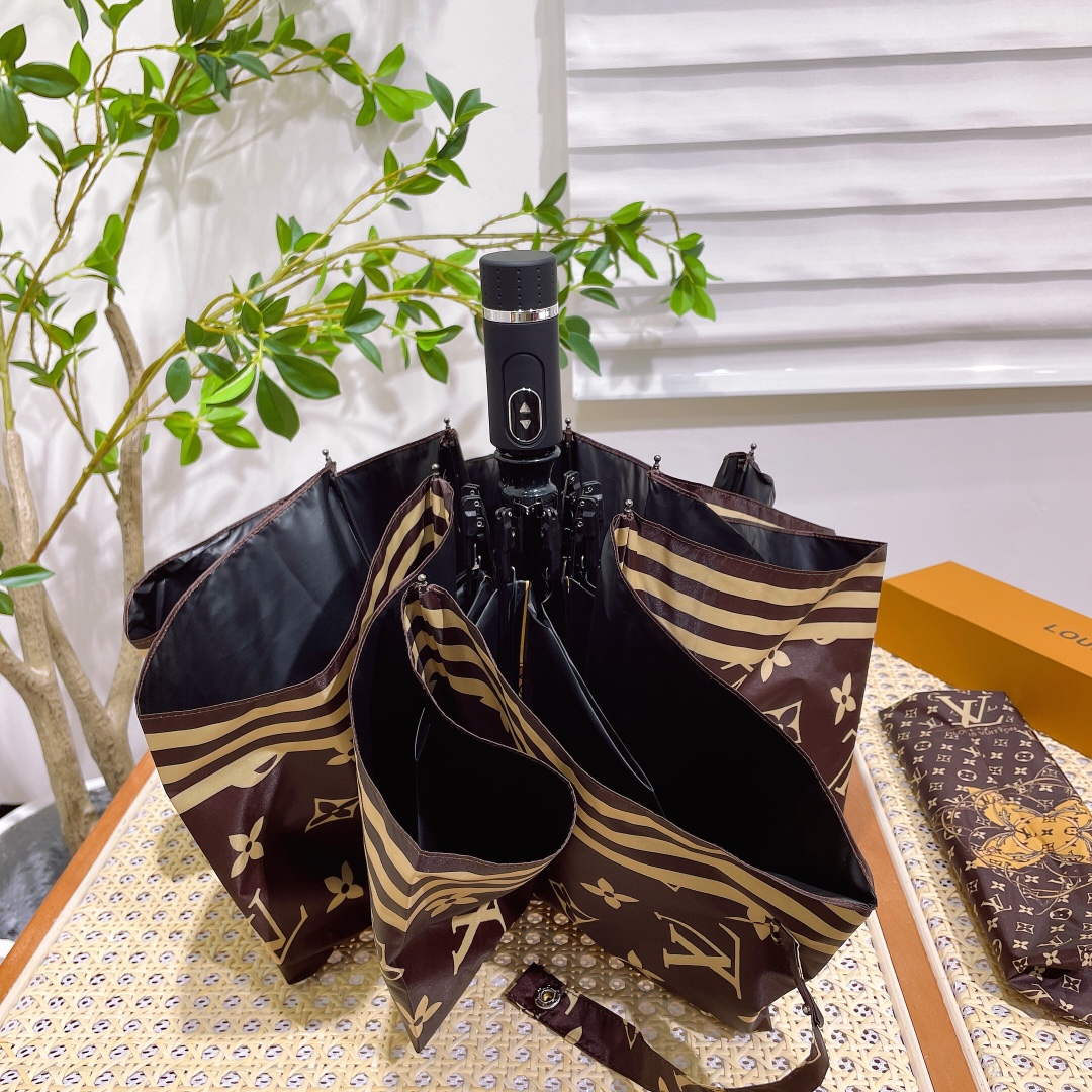 Louis Vuitton Fashion Folding Sun Umbrella L557308