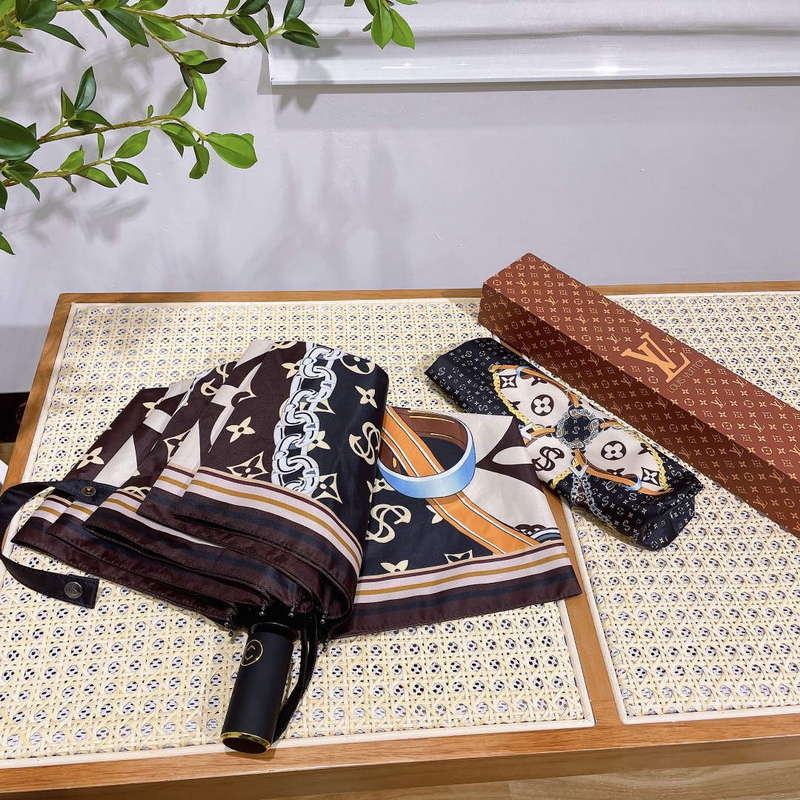 Louis Vuitton Fashion Folding Sun Umbrella L557311