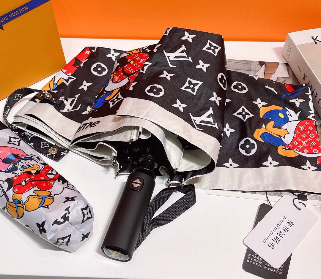 Louis Vuitton Fashion Folding Sun Umbrella L557320