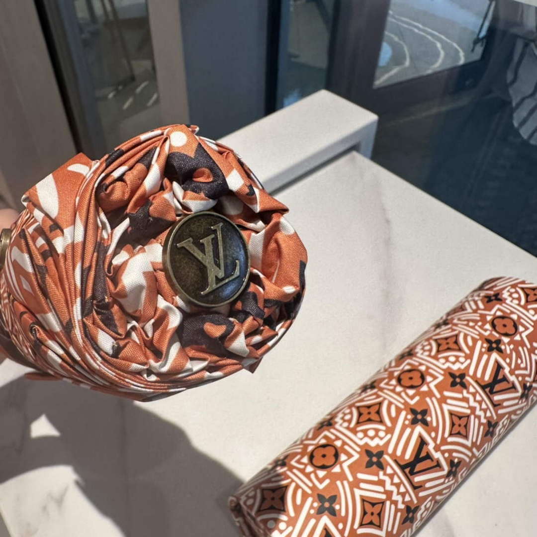 Louis Vuitton Fashion Folding Sun Umbrella L557324