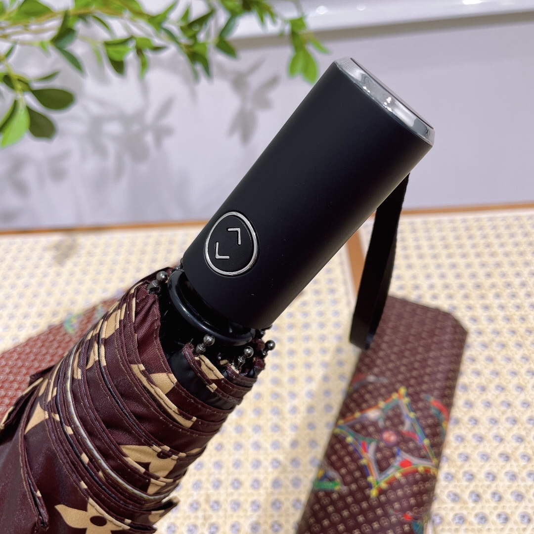 Louis Vuitton Fashion Folding Sun Umbrella L557325
