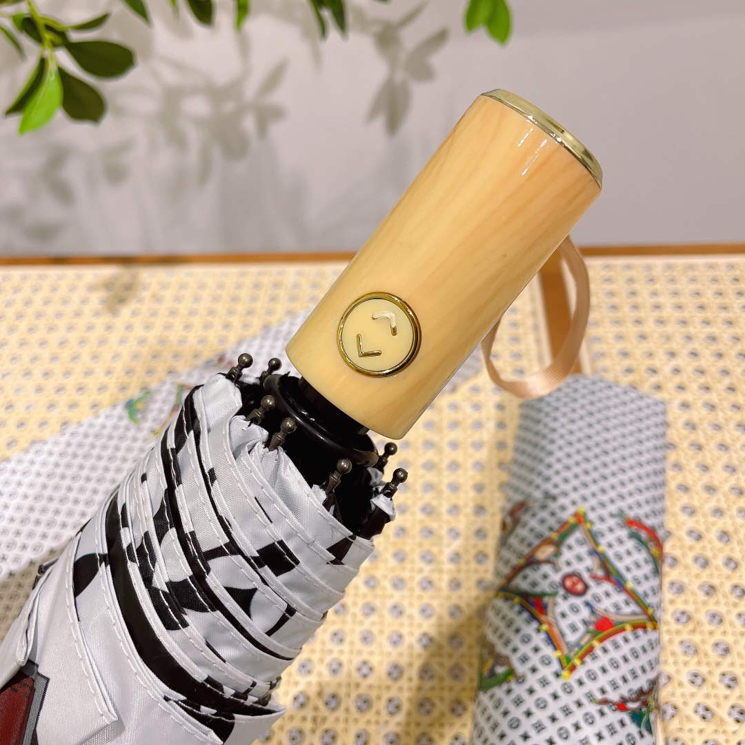Louis Vuitton Fashion Folding Sun Umbrella L557326