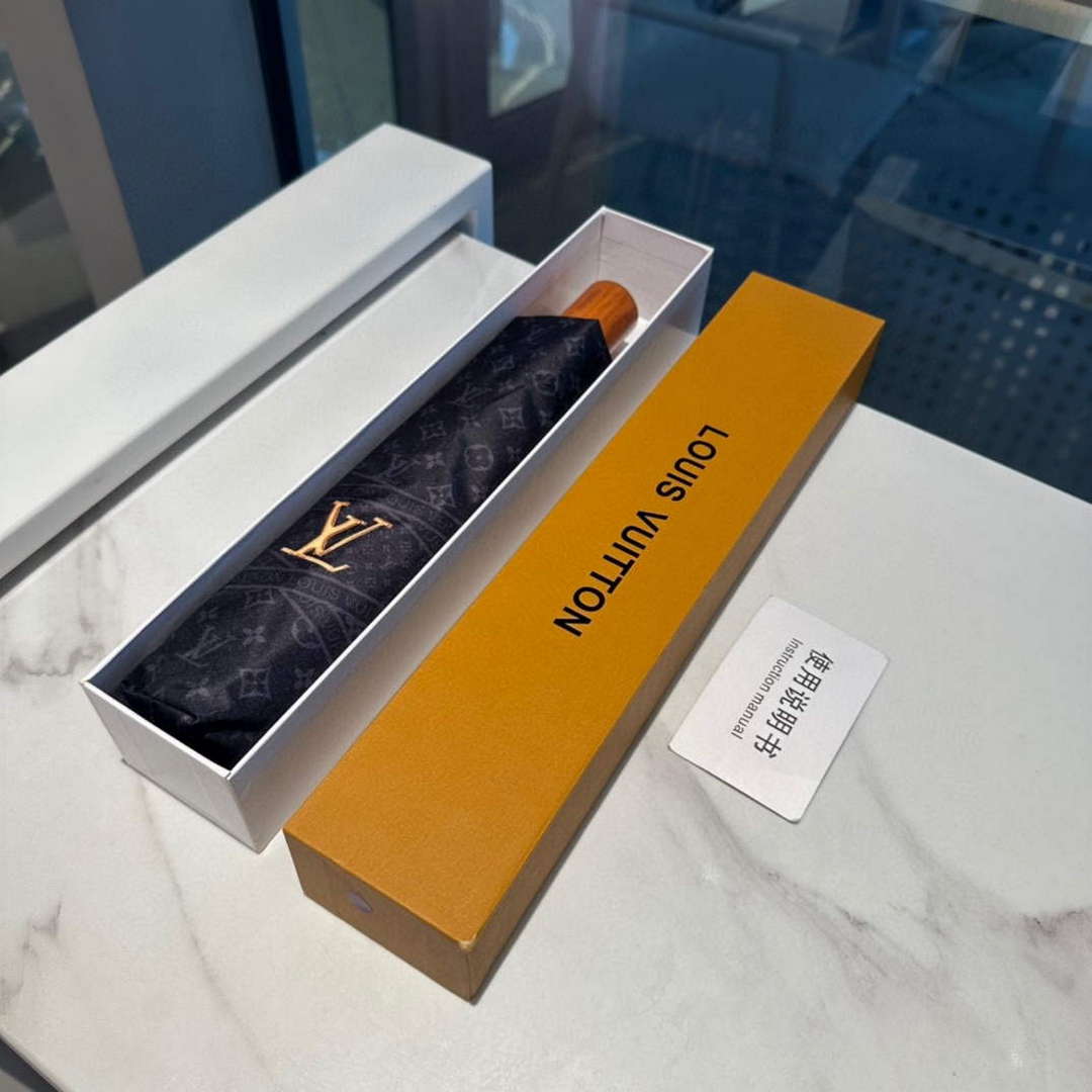 Louis Vuitton Fashion Folding Sun Umbrella L557343
