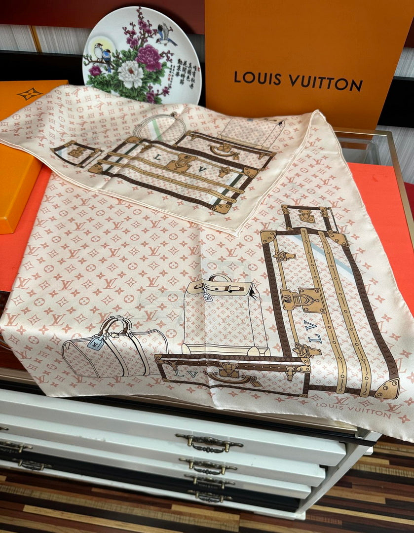Louis Vuitton Fashion Jacquard Silk Scarf L39030