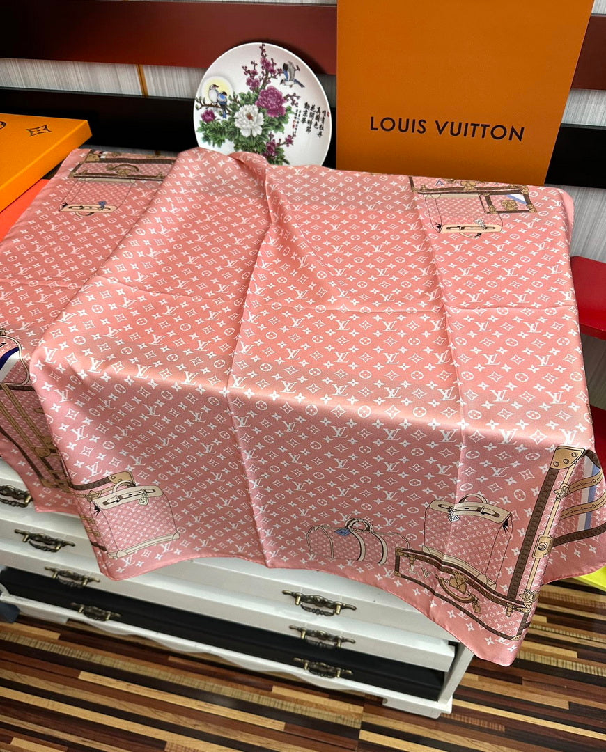Louis Vuitton Fashion Jacquard Silk Scarf L39031