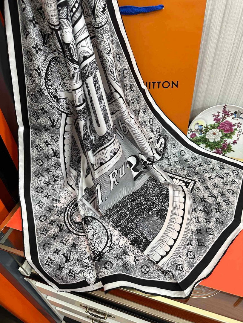 Louis Vuitton Fashion Jacquard Silk Scarf L39034