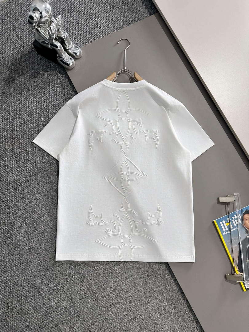 Louis Vuitton Fashion Short-sleeved T-shirt for Men and Women L54622