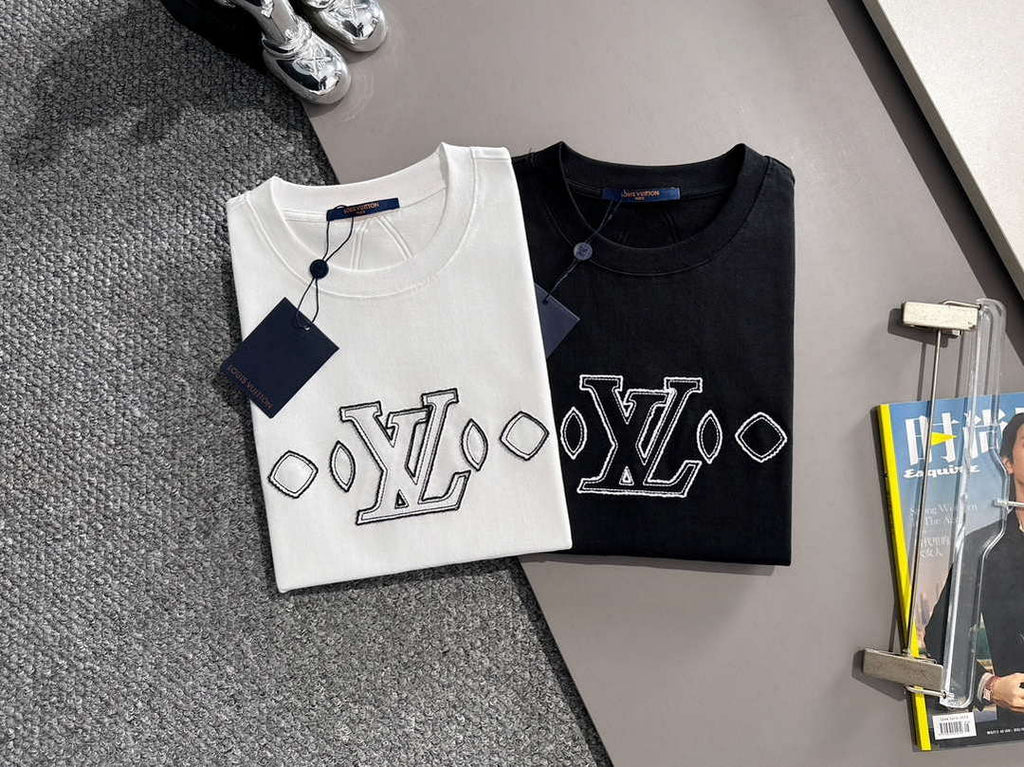 Louis Vuitton Fashion Short-sleeved T-shirt for Men and Women L54623