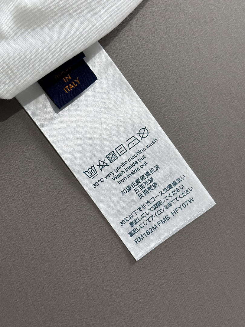 Louis Vuitton Fashion Short-sleeved T-shirt for Men and Women L54626