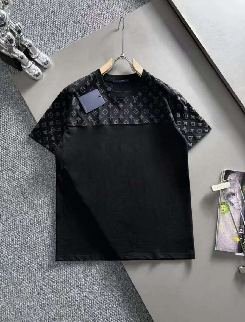 Louis Vuitton Fashion Short-sleeved T-shirt for Men and Women L54629