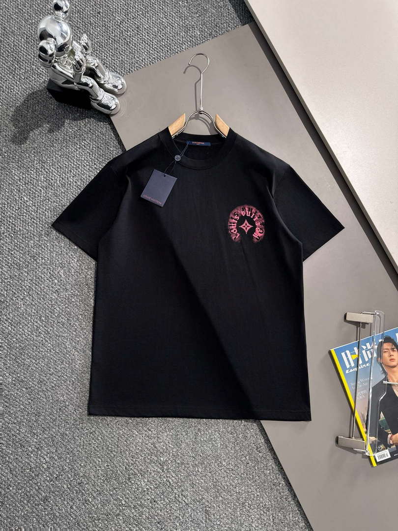 Louis Vuitton Fashion Short-sleeved T-shirt for Men and Women L54631