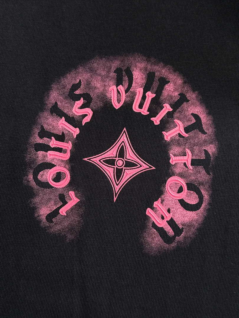 Louis Vuitton Fashion Short-sleeved T-shirt for Men and Women L54631