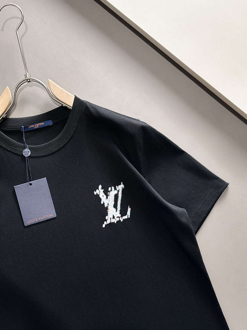 Louis Vuitton Fashion Short-sleeved T-shirt for Men and Women L54633