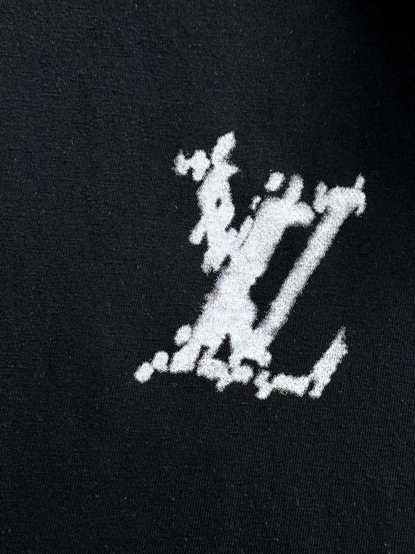 Louis Vuitton Fashion Short-sleeved T-shirt for Men and Women L54633