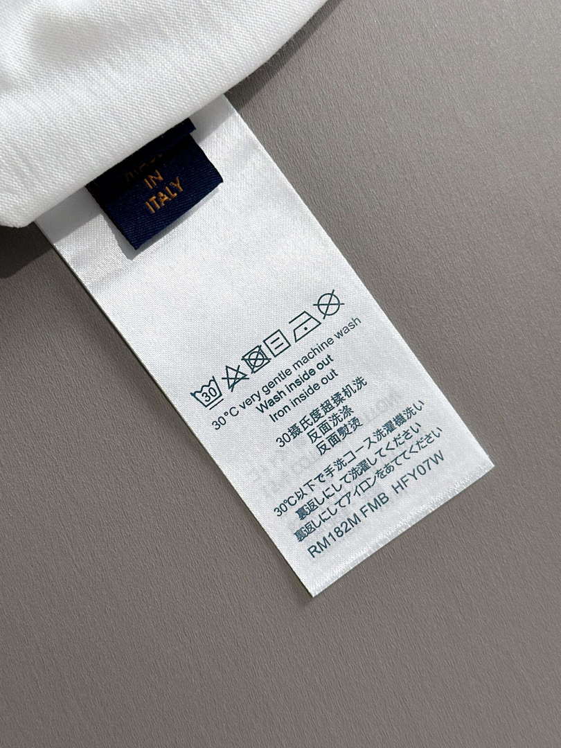 Louis Vuitton Fashion Short-sleeved T-shirt for Men and Women L54636