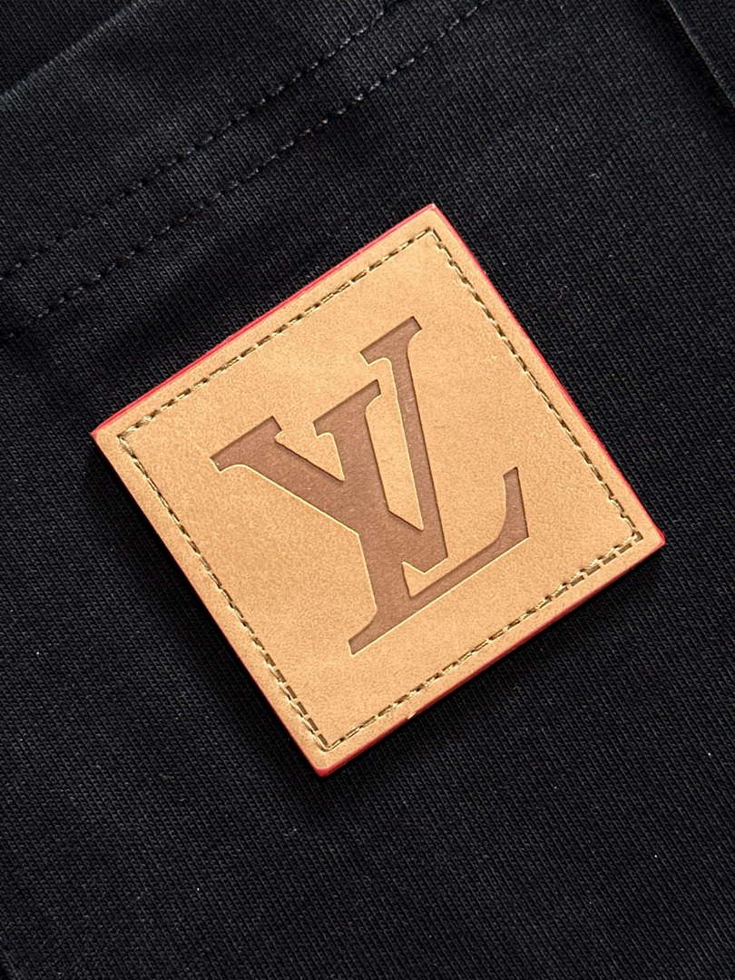 Louis Vuitton Fashion Short-sleeved T-shirt for Men and Women L54637