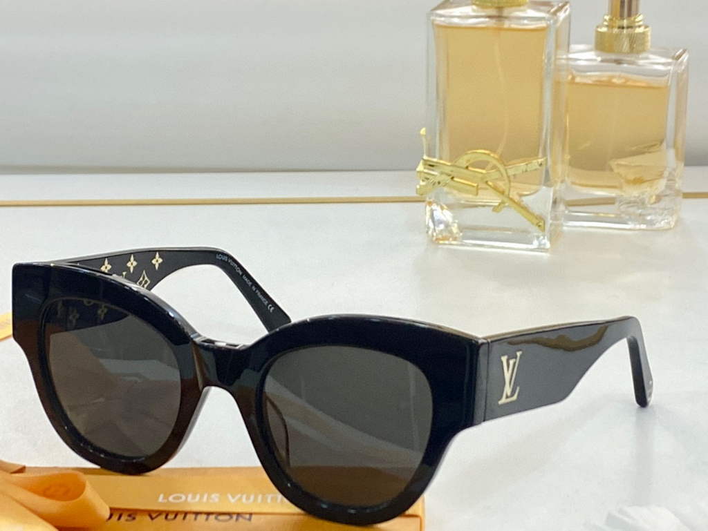 Louis Vuitton flower round sunglasses LV link cat eye sunglasses 992551