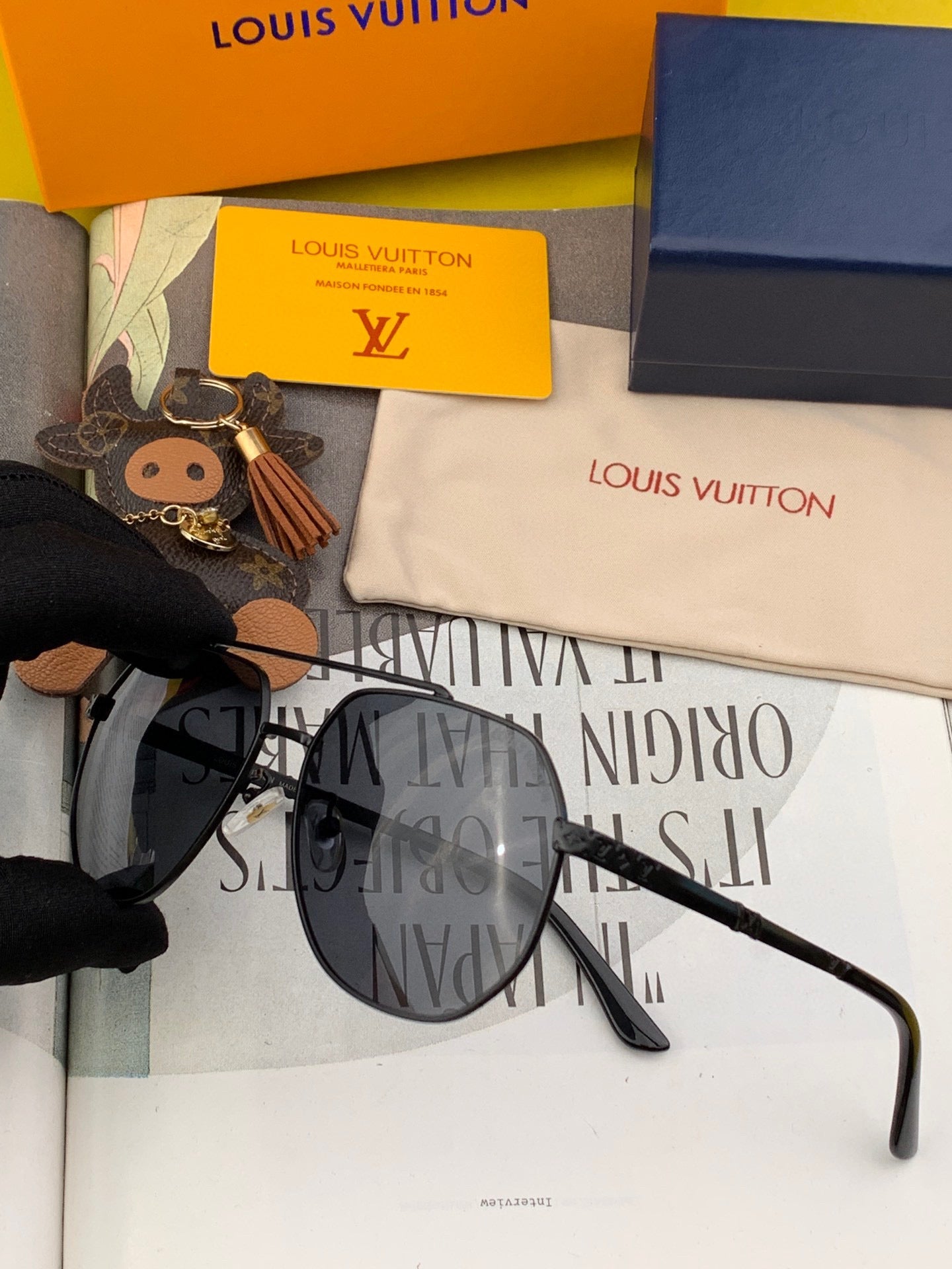 Louis Vuitton grease mask sunglasses Luxury charlotte sunglasses 992456