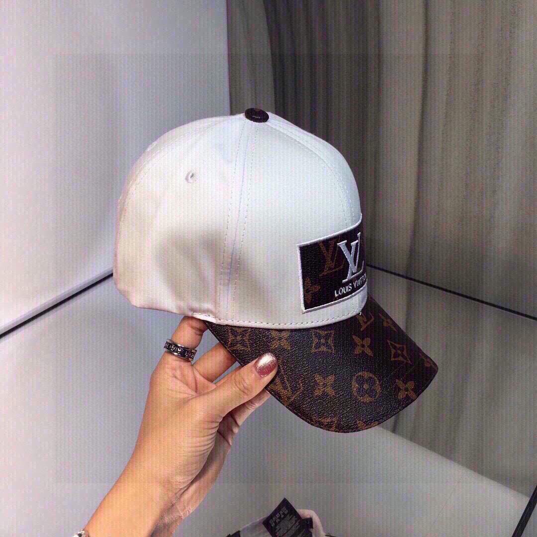 LV Louis Vuitton Hats Designer LV Cap Sun Hat L60005