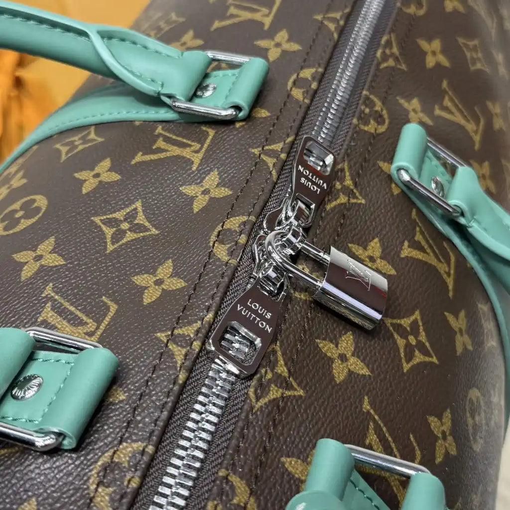 Louis Vuitton Keepall Bandouliere 50 Bag LV M12630 Monogram Green