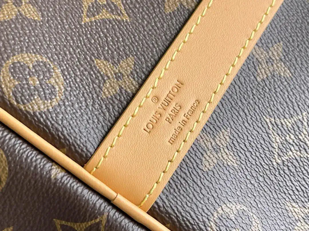 Louis Vuitton Keepall Bandouliere 50 Bag LV M12634 Monogram