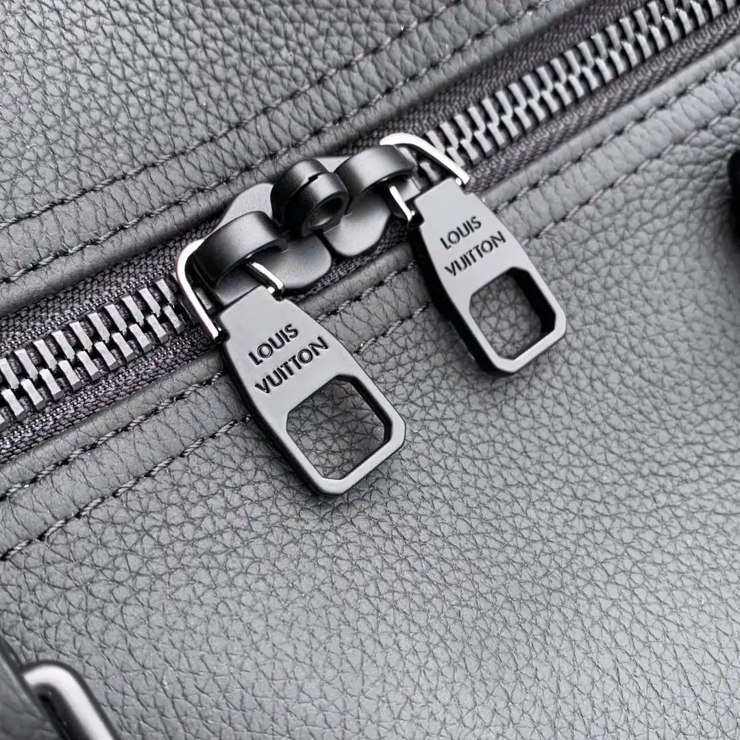 Louis Vuitton Keepall Bandouliere 50 Bag LV M26118 Black