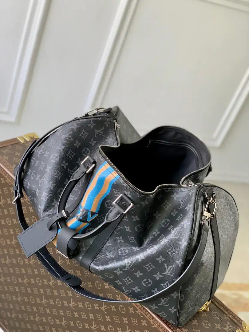 Louis Vuitton Keepall Bandouliere 55 Mon Monogram Bag LV P01951 Monogram Eclipse