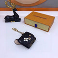 Louis Vuitton Keychains Fashion Key holder L62614 - Default Title - View 1