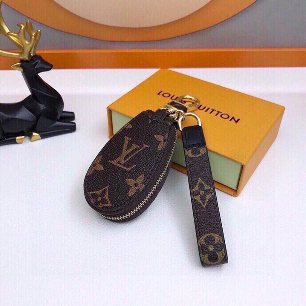 Louis Vuitton Keychains Fashion Key holder L62632 - Default Title - View 1