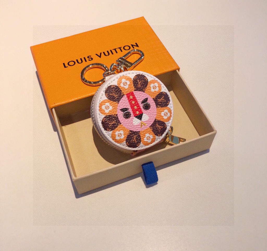 Louis Vuitton Keychains Fashion Key holder L62638 - Default Title - View 1