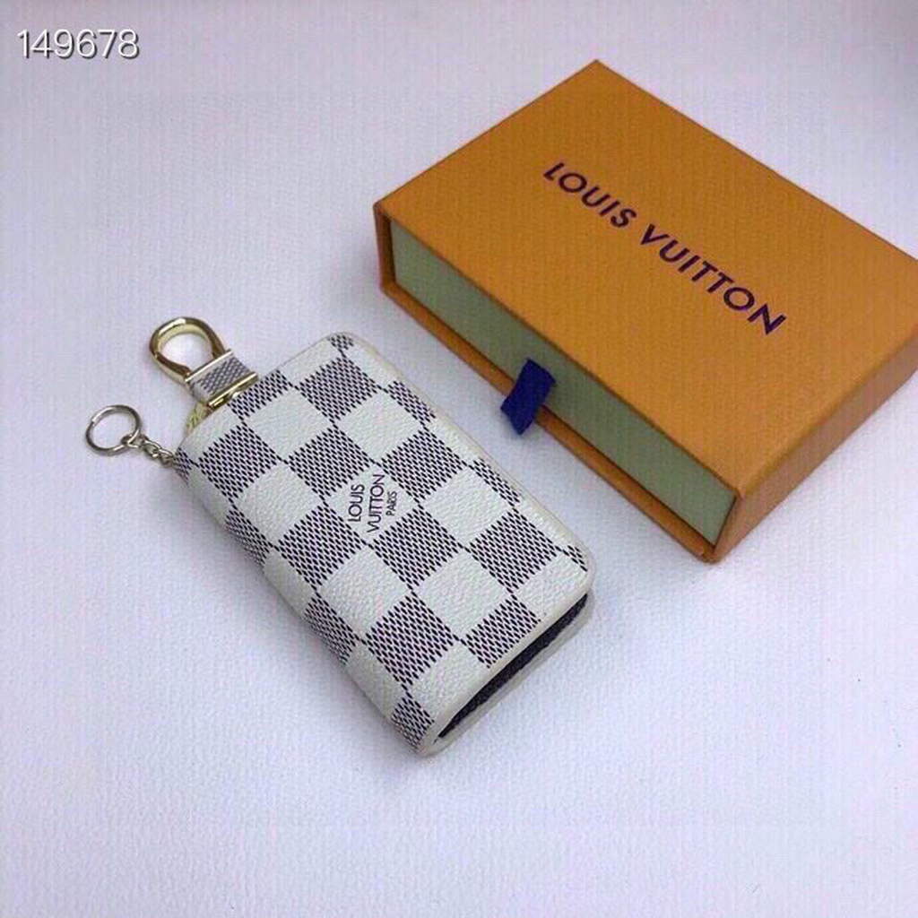 Louis Vuitton Keychains Fashion Key holder L62646 - Default Title - View 1