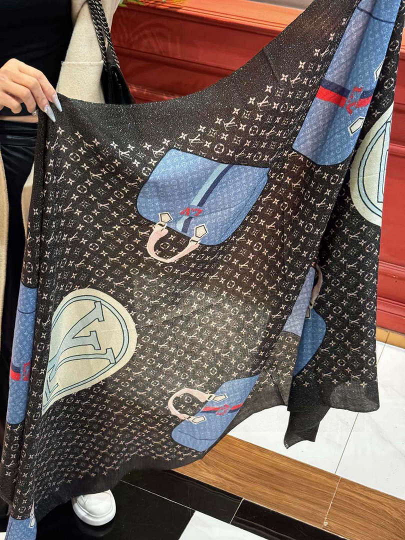 Louis Vuitton Limited Series Popular Cashmere Scarf L60354