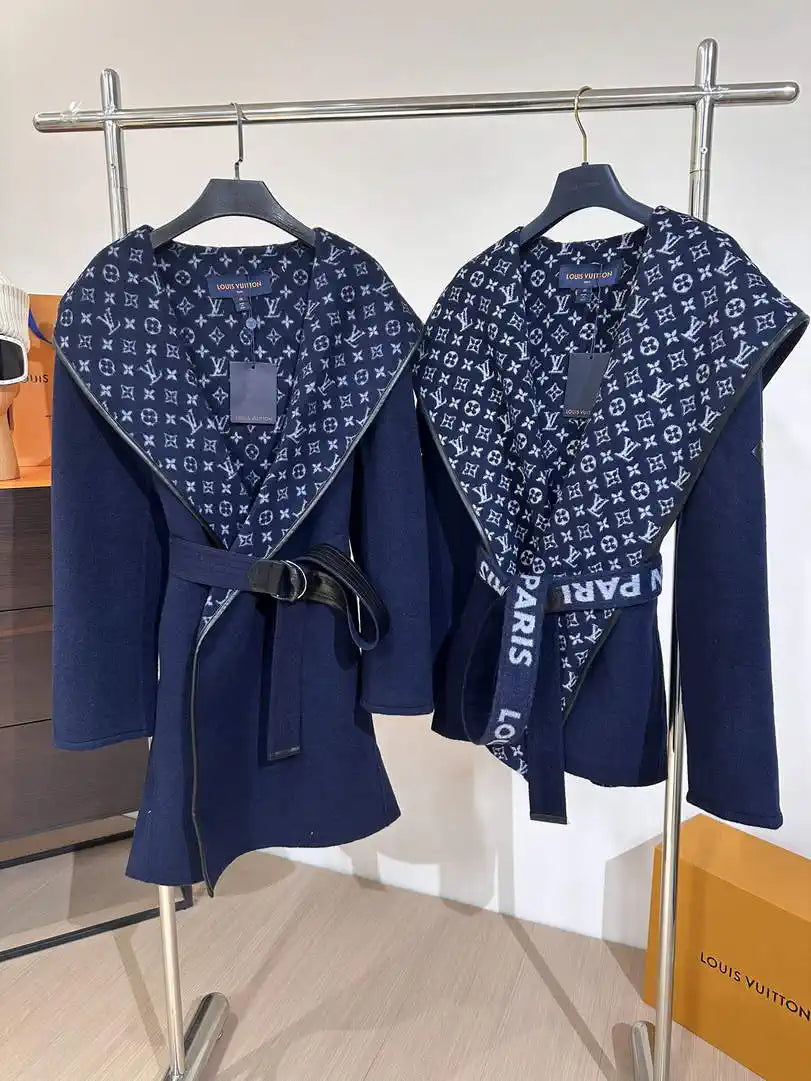 Louis Vuitton LV 1A4PE6 Short Hooded Wrap Coat L55767