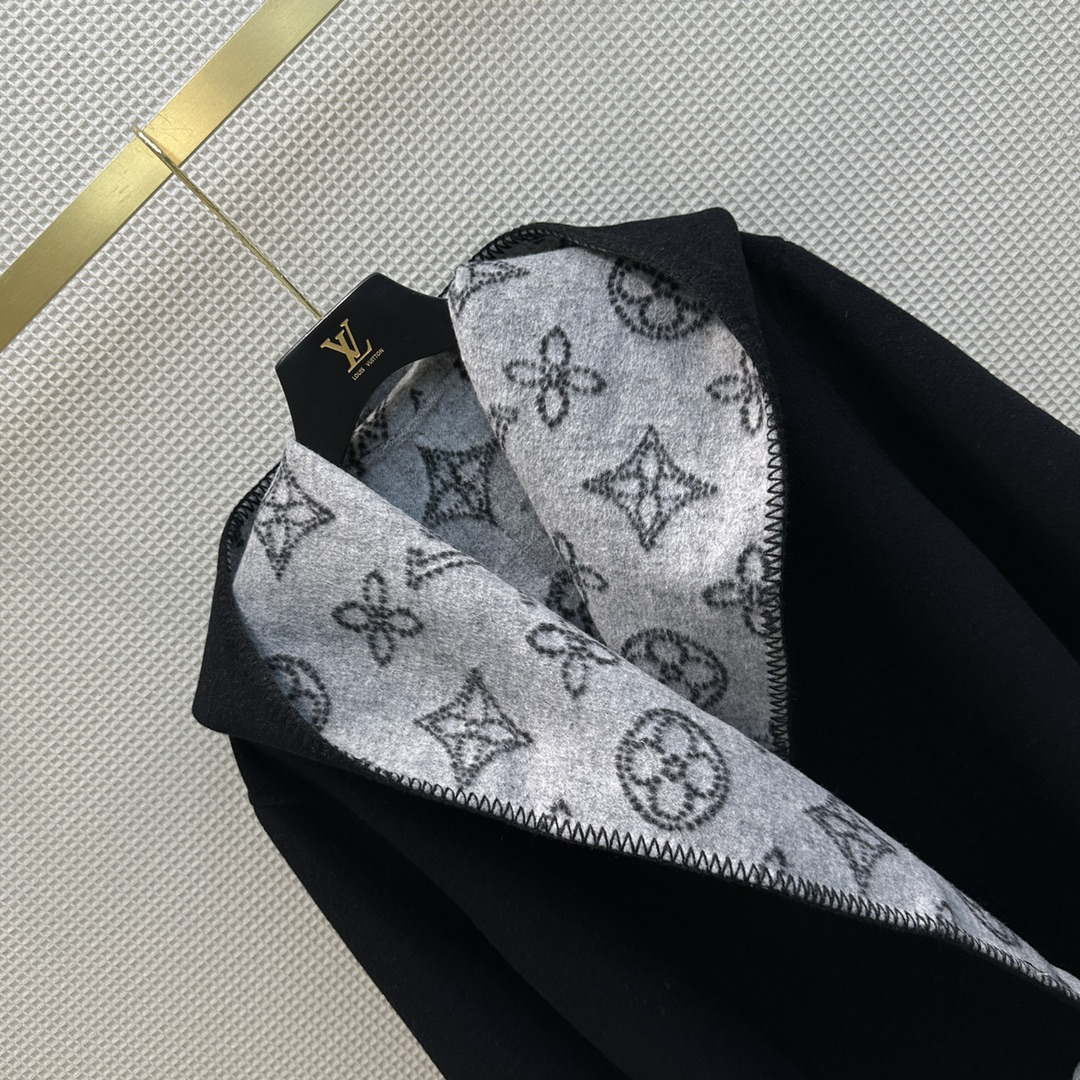 Louis Vuitton LV 1A9LDF Women's Reversible Mahina Monogram Wrap Coat L55745