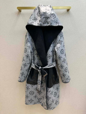Louis Vuitton LV 1A9LDF Women's Reversible Mahina Monogram Wrap Coat L55745 - S - View 8