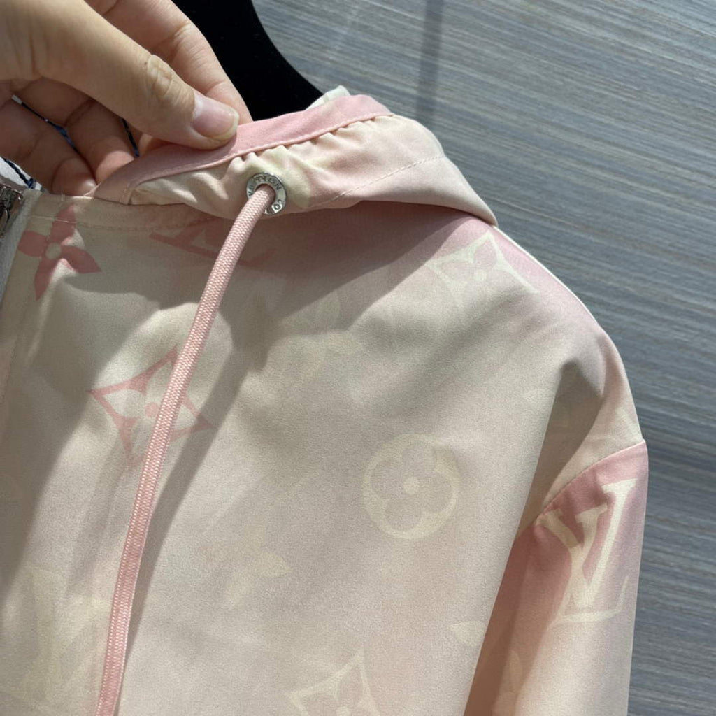 Louis Vuitton LV 1A9UG9 Technical Tracksuit L88039