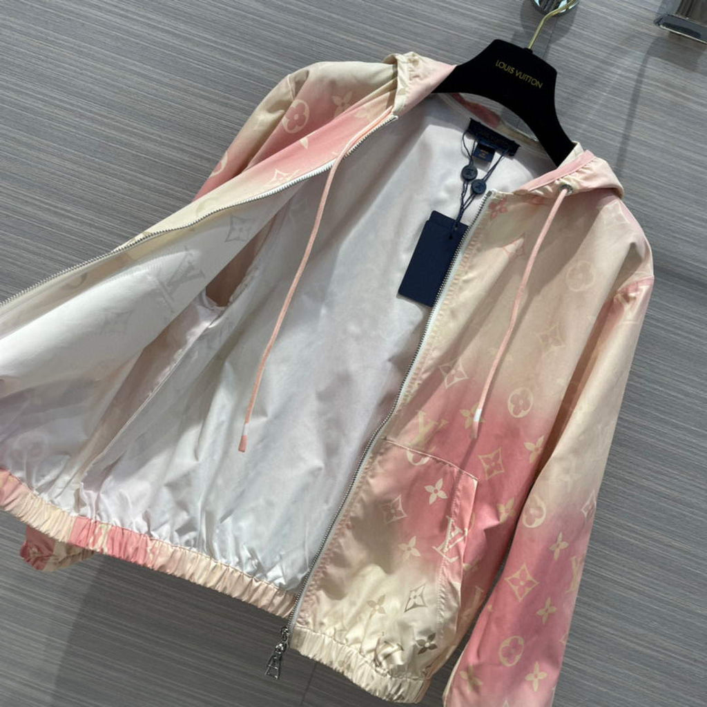 Louis Vuitton LV 1A9UG9 Technical Tracksuit L88039