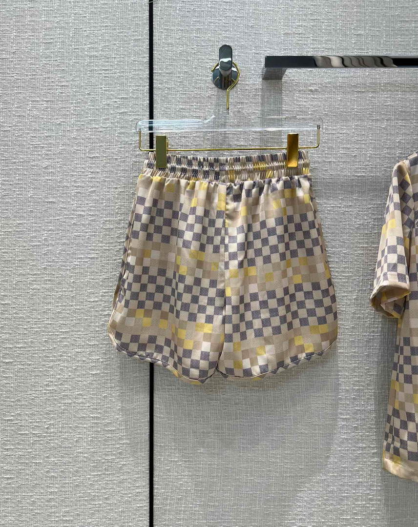 Louis Vuitton LV 1A9XPQ Pixel Damier T-shirt L88036